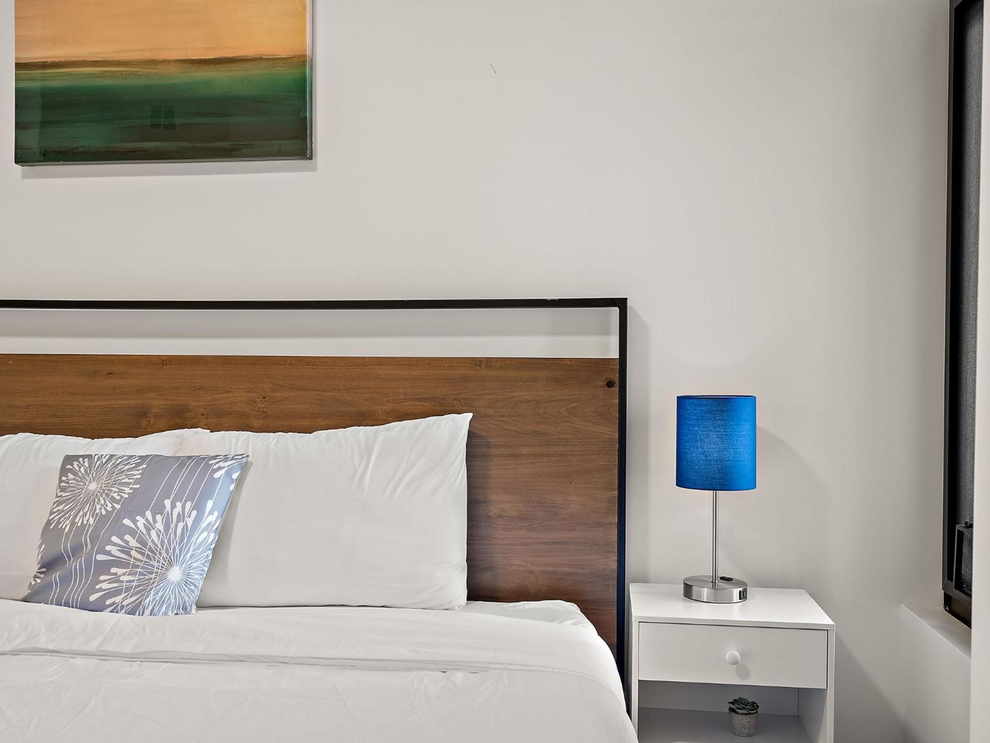 Cozysuites Nlg With Pool Bowling Alley Sauna #08 Apartment Minneapolis